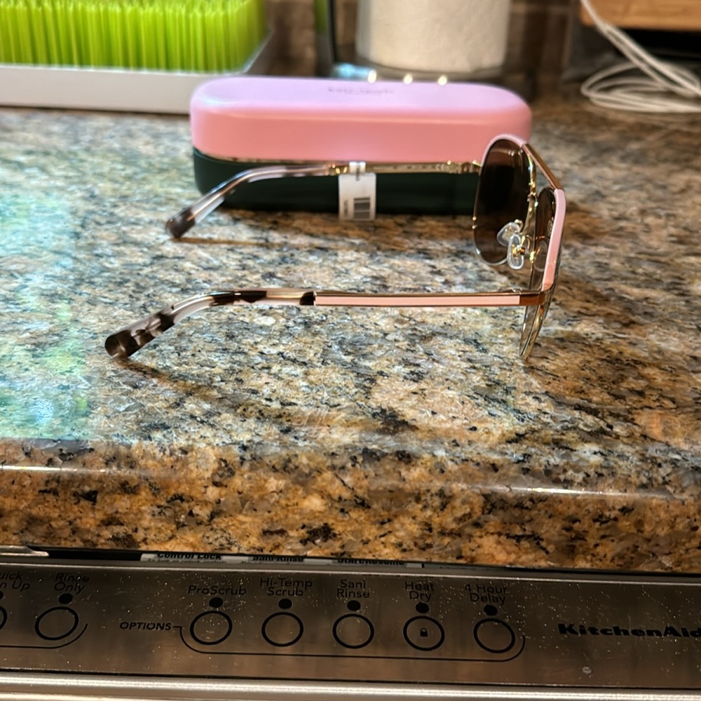 Kate Spade sunglasses - Picture 2 of 3